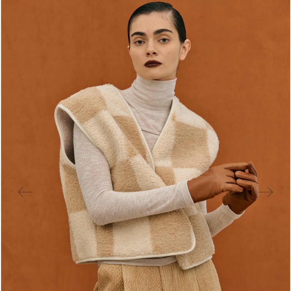 BNWOT SOLD OUT Source Unknown Shearling Vest